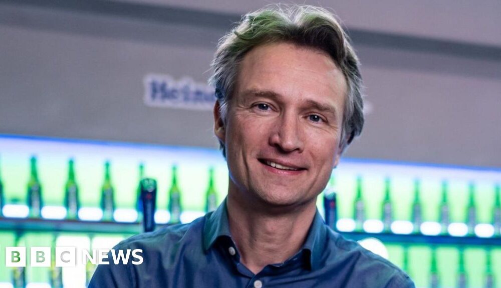 Heineken boss steps down as beer sales slow