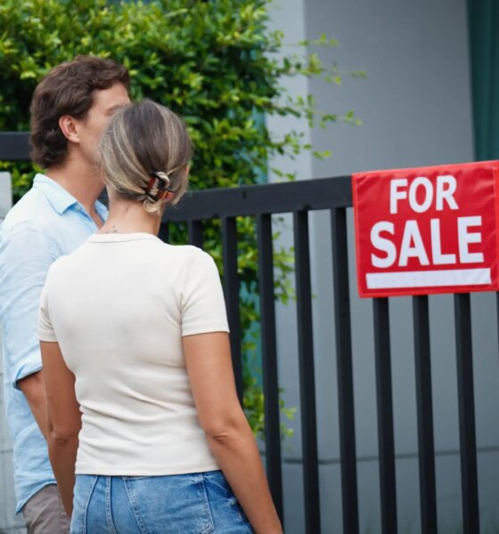 US housing payment falls to nearly 2-year low in January, report says