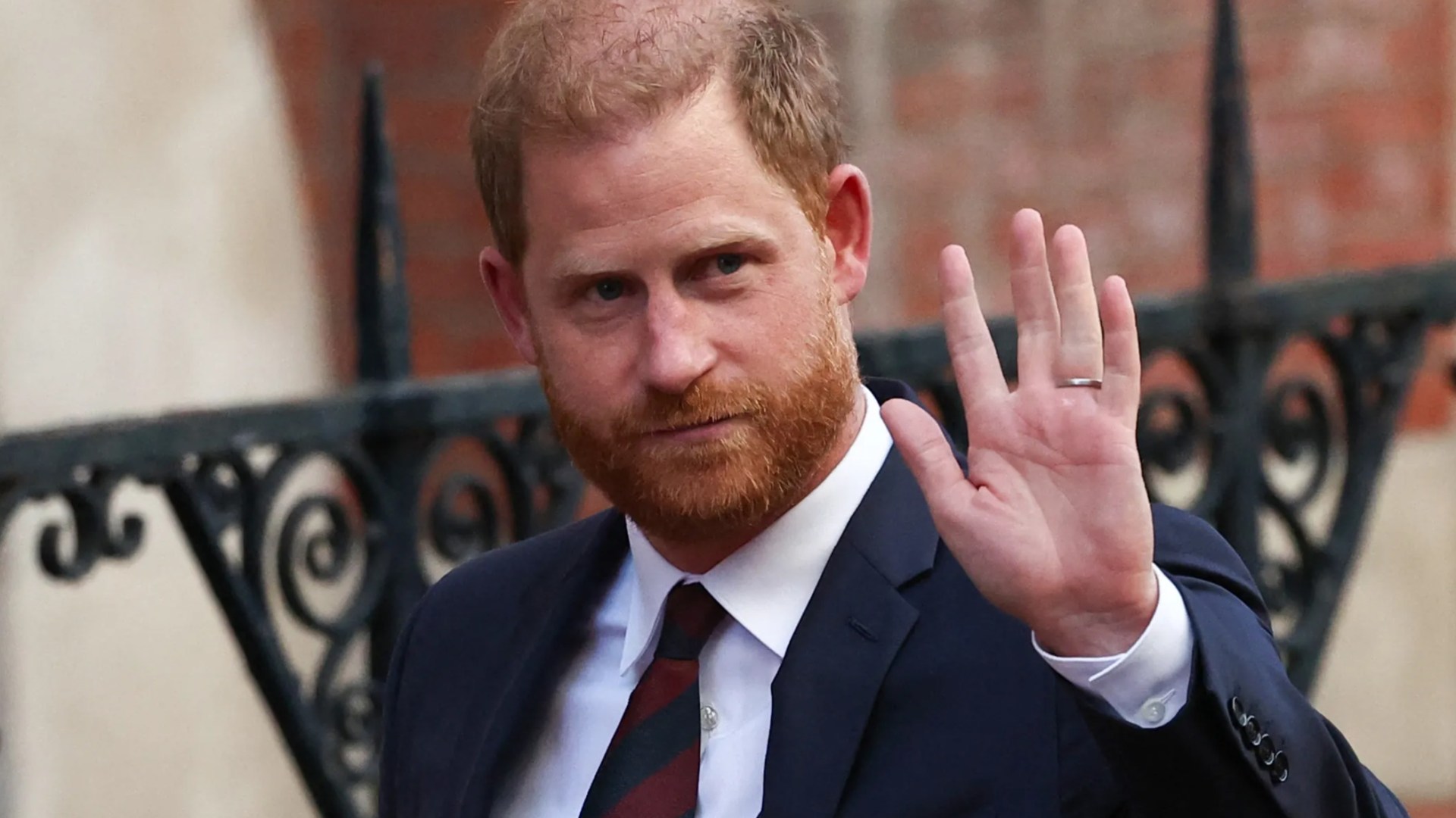 Prince Harry barrister's battle to block shock 'fraud and professional misconduct' claims about solicitors