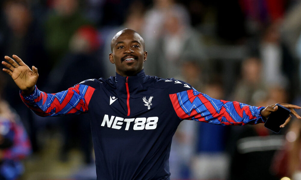 LONDON, ENGLAND - MAY 20: Jean-Philippe Mateta of Crystal Palace celebrates with the fans during an Emirates FA Cup trophy parade after the Premier League match between Crystal Palace FC and Wolverhampton Wanderers FC at Selhurst Park on May 20, 2025 in London, England. (Photo by Richard Pelham/Getty Images)