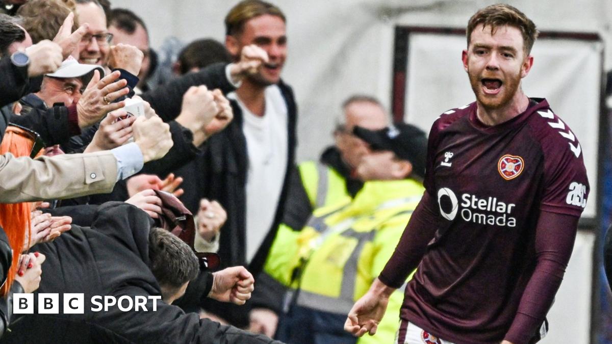 Stuart Findlay has signed up at Hearts until 2028
