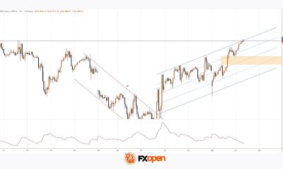 Nasdaq 100 Advances Ahead of Tech Giants’ Earnings