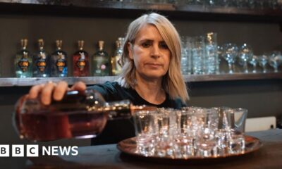 Wage growth slows as number of people employed falls