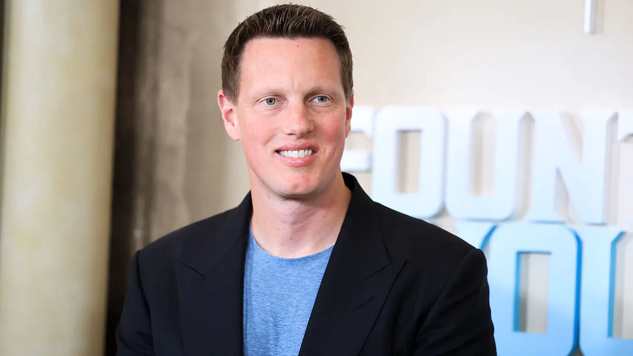 Paramount insists offer superior to Netflix's Warner Bros. Discovery deal