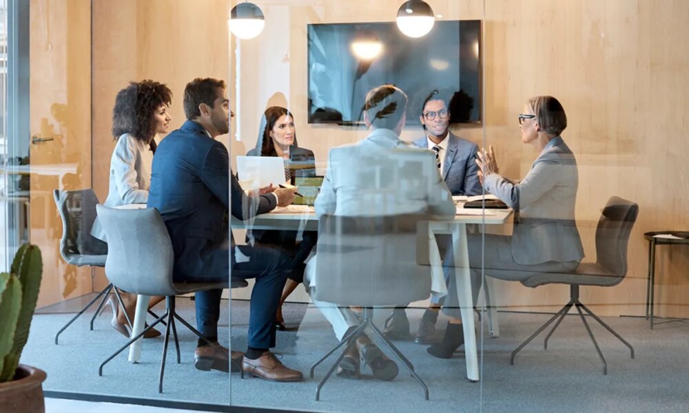 US CEOs rank economic uncertainty as top 2026 threat: Conference Board survey