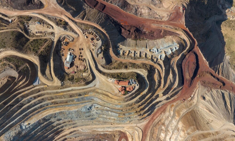 PICK: Offering Global Exposure To Industrial Metals