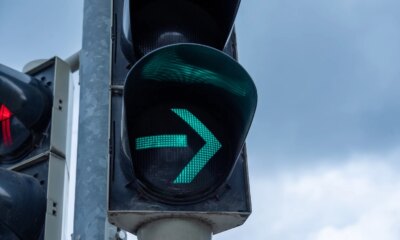 IWL: High-Quality Large-Cap Play With A Few Advantages Over IVV (NYSEARCA:IWL)