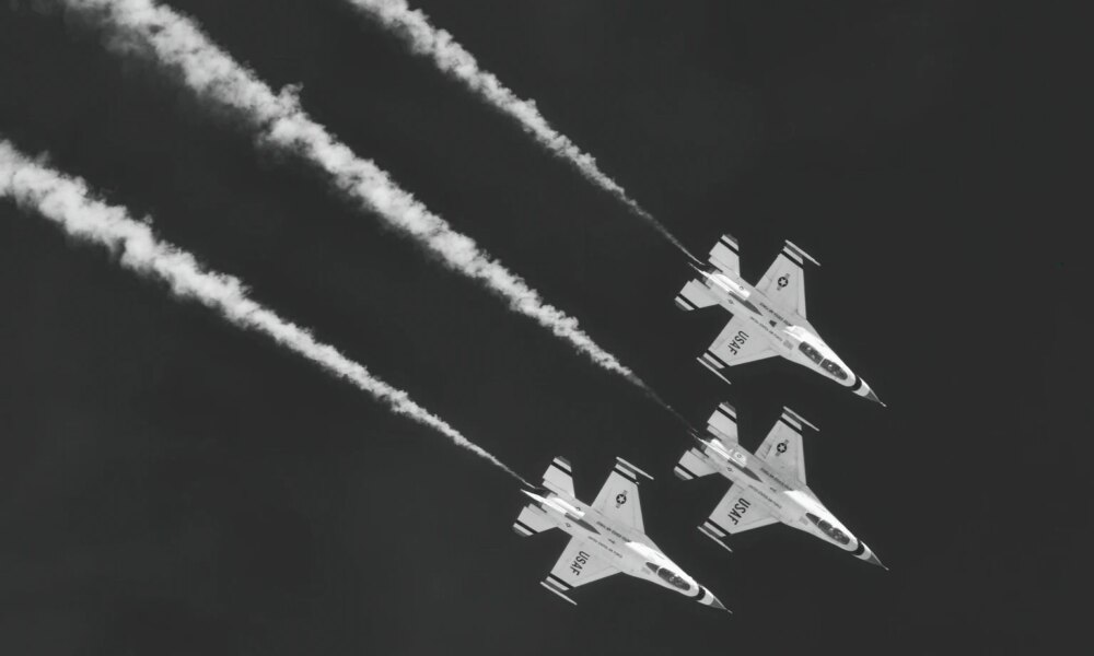 General Dynamics: Strongly Aligned To Continue Its Growth Momentum (NYSE:GD)