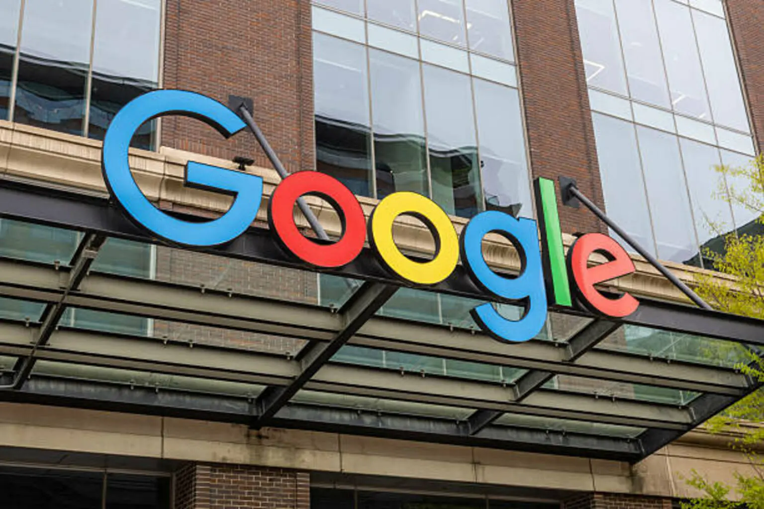 Warning Bells For Alphabet As OpenAI Enters Ad Market