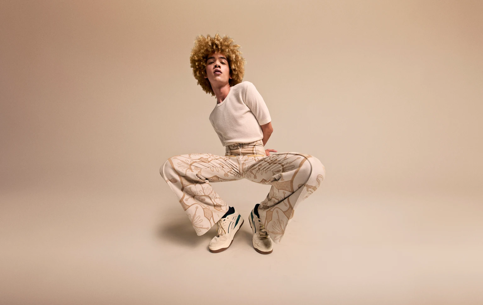 Aritzia Inc.: Very Strong Growth Momentum And Operating Leverage (OTCMKTS:ATZAF)