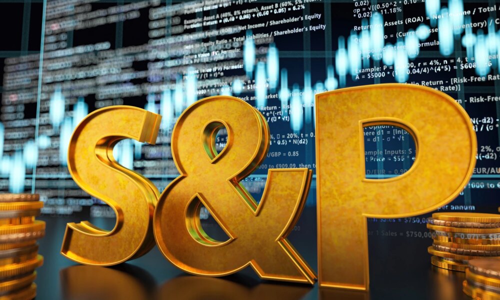 S&P 500 Snapshot: Index Retreats From Record High