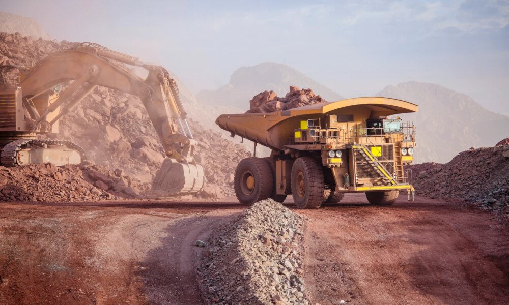 XME: Strong Price Momentum Meets Bullish 2026 Global Fundamentals (NYSEARCA:XME)