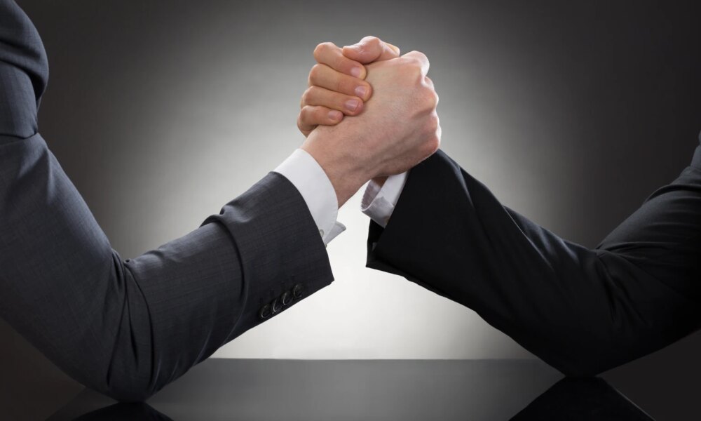 Manulife Vs. Sun Life: What Matters Most In 2026