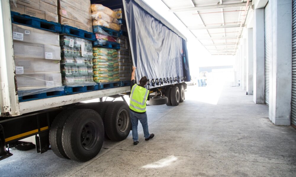 XTN: Avoid This Equal-Weight Transportation ETF In 2026