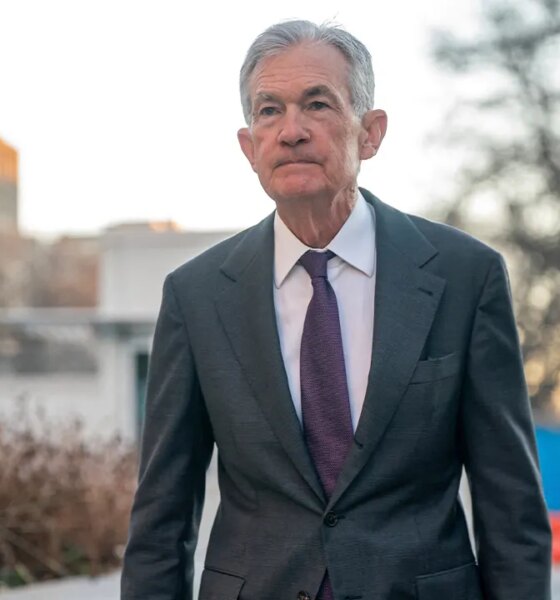 Jerome Powell to attend Supreme Court arguments on Trump attempt to fire Lisa Cook