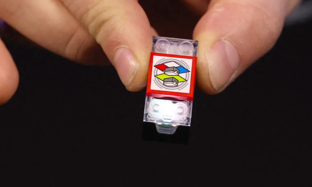 LEGO introduces SMART Play technology for responsive interactive builds