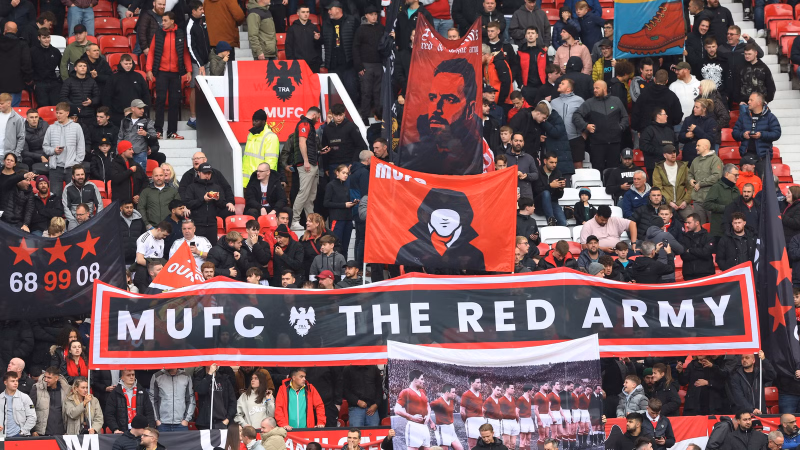 Luis Enrique now wants to join Man United after deciding to leave PSG