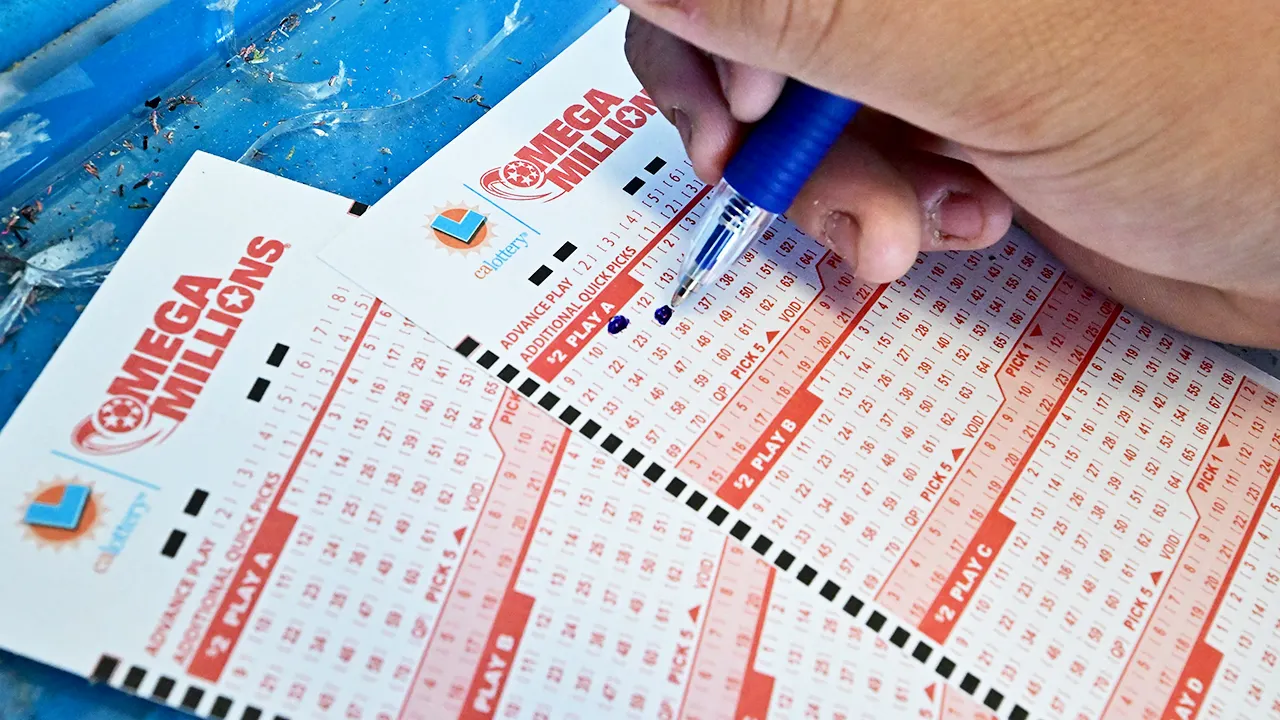 Mega Millions' November $983M jackpot claimed by anonymous winner in Georgia