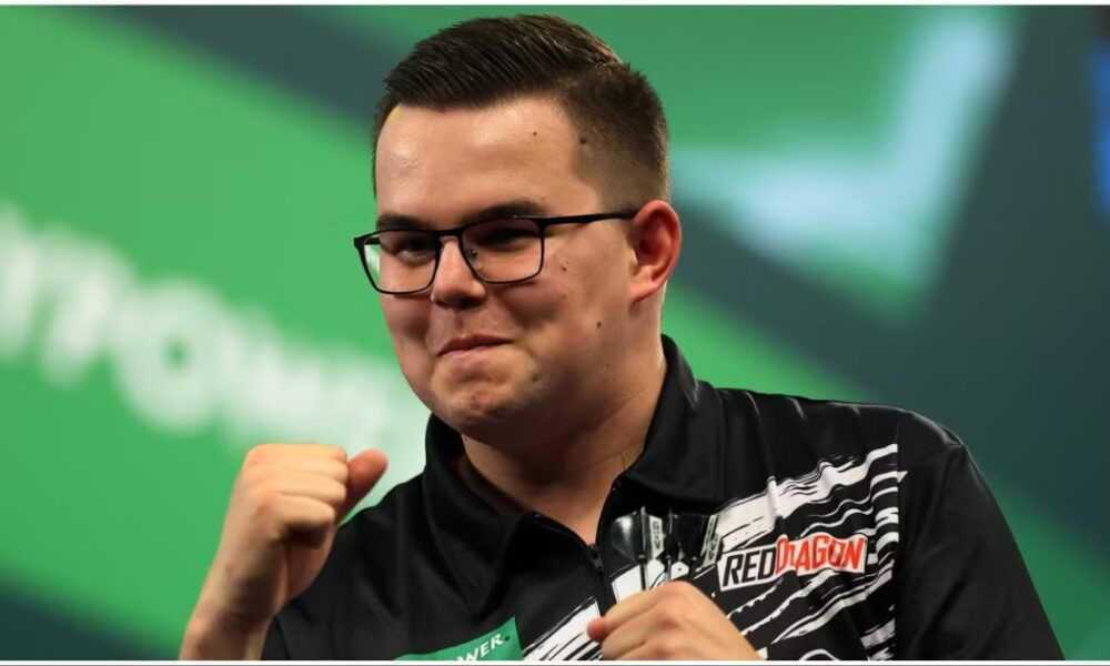 Gian van Veen's Real Name Isn't Gian