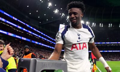 Spurs submit big bid to sign "astonishing" winger