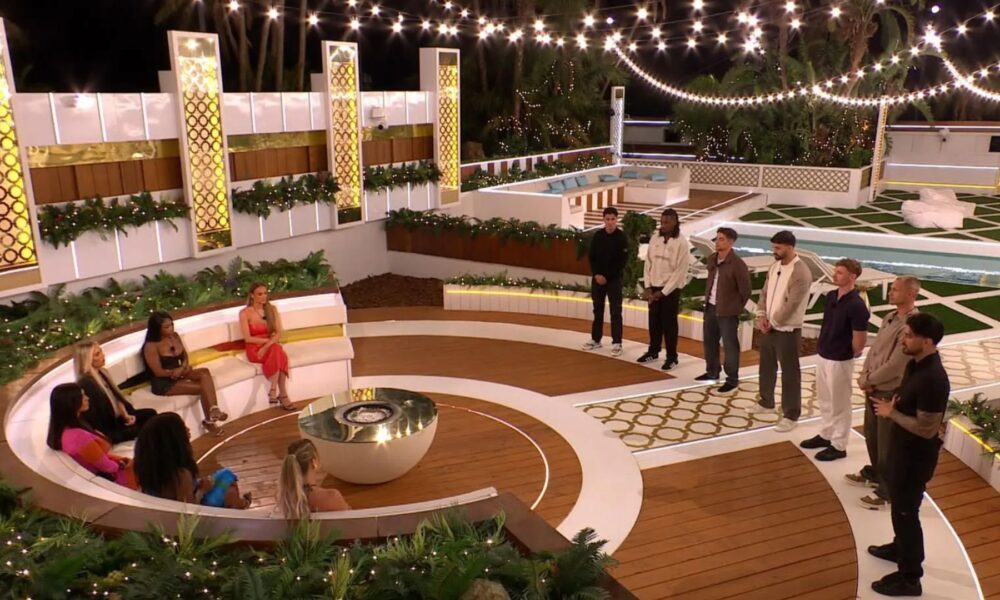 Raging Love Island fans beg bosses to step in after couple ‘goes missing’ in South African villa