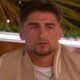 Love Island fans demand Scott is axed from villa after Sean is left in floods of tears amid bullying row