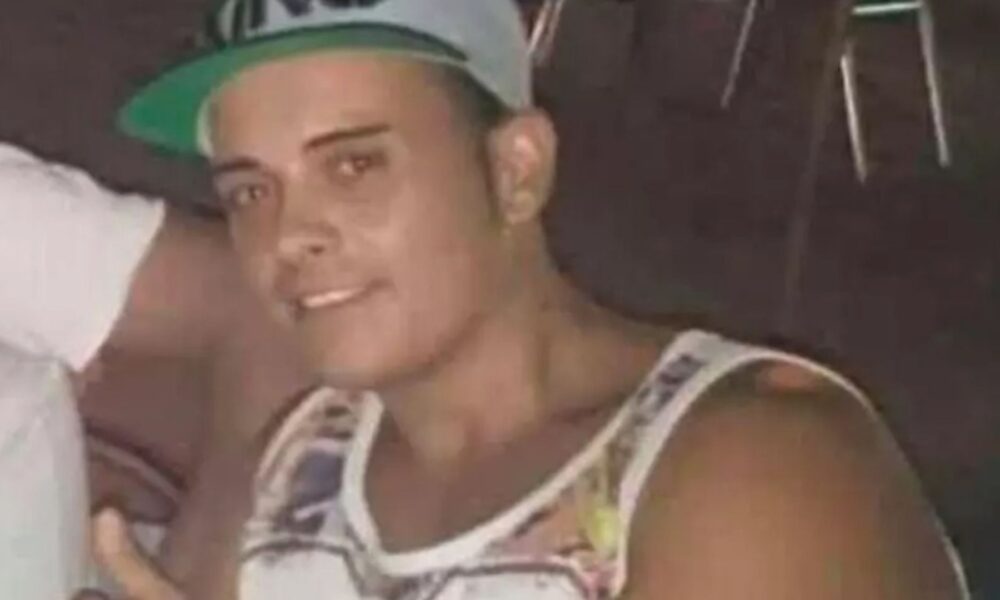 Streamer dies during live broadcast after twisted viewers paid to watch him down whisky and take drugs in sick challenge