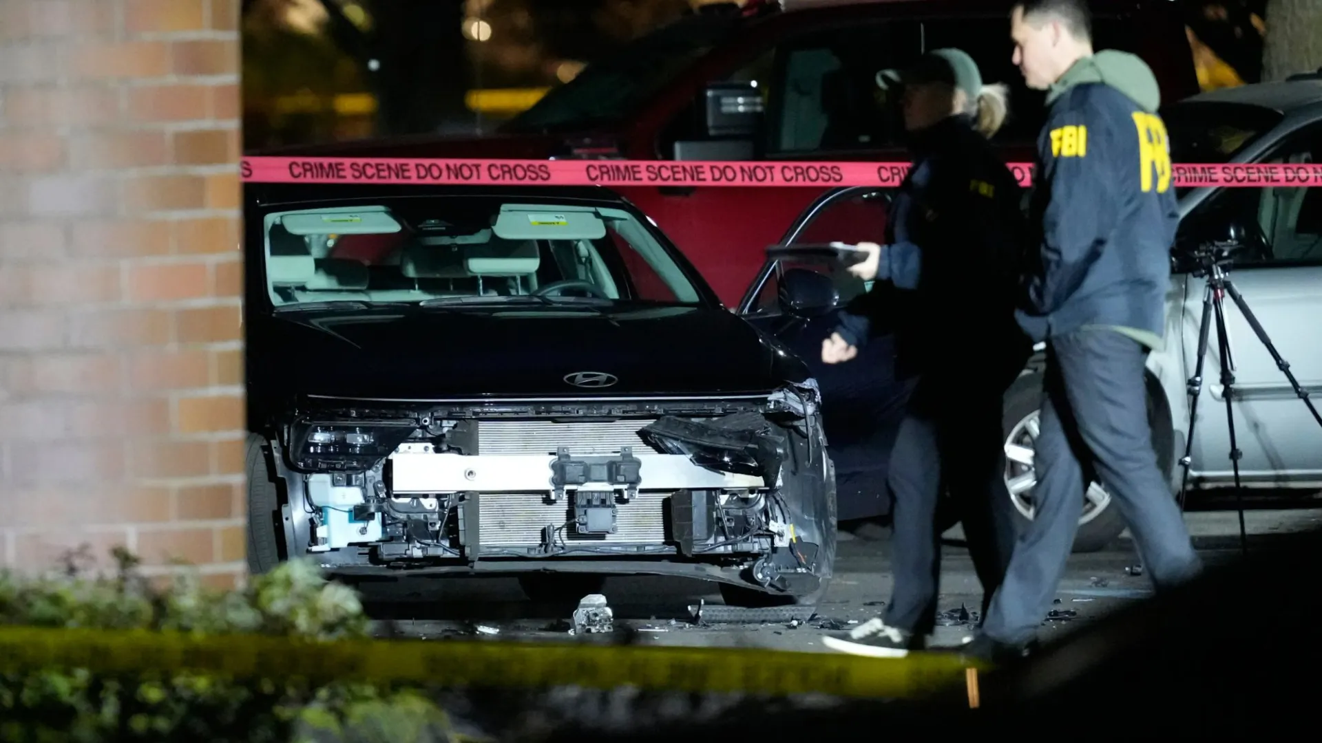 Federal agents shoot two people in Portland just a day after ICE agent killed Minneapolis activist as FBI launches probe