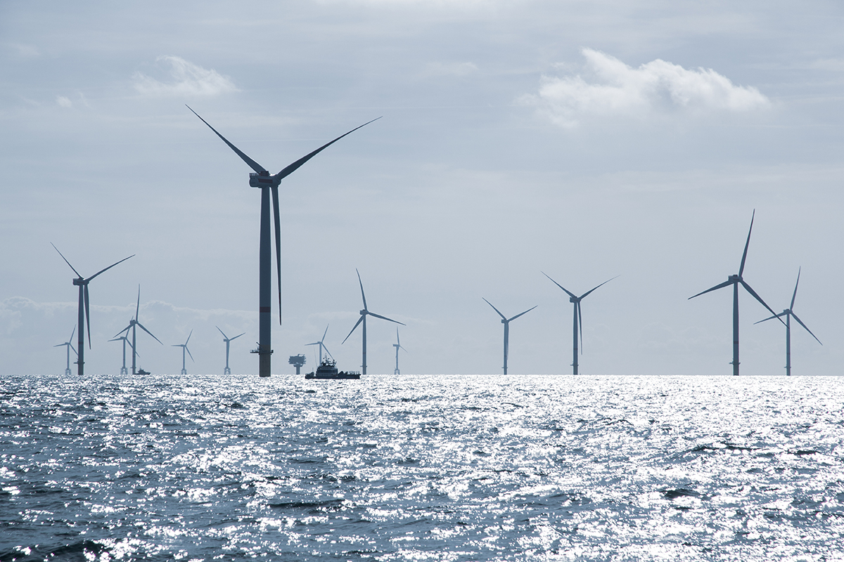 Masdar RWE win UK wind CfDs