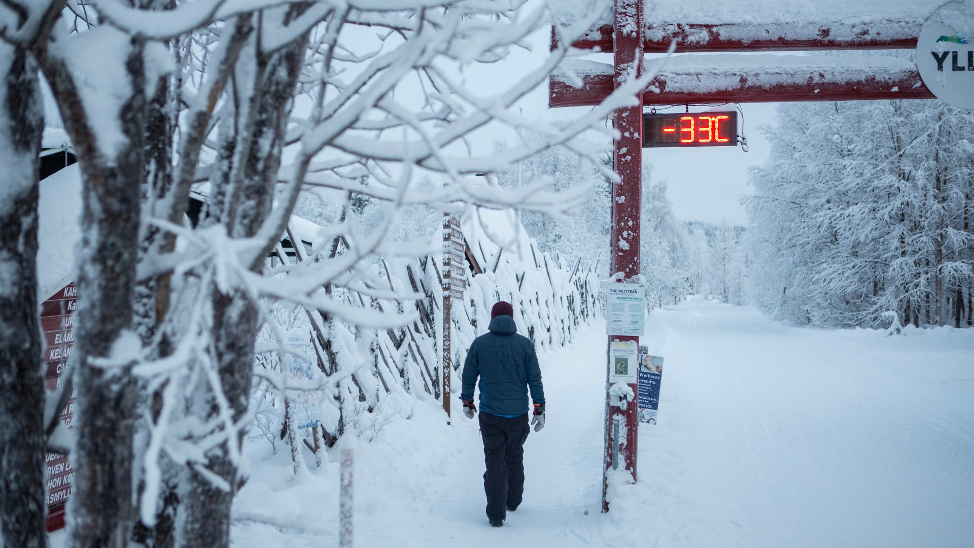 Thousands of tourists stranded in Lapland as flights to UK cancelled over extreme cold