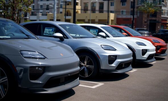 Porsche recalls 173,538 vehicles over rearview camera defect in US