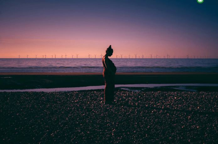 Celebrating Your Pregnancy Journey: Why Every Mom-to-Be Deserves a Professional Photoshoot