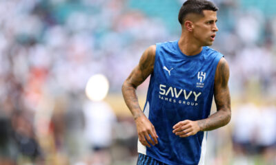 MIAMI GARDENS, FLORIDA - JUNE 18: Joao Cancelo #20 of Al Hilal warms up prior to the FIFA Club World Cup 2025 group H match between Real Madrid CF and Al Hilal at Hard Rock Stadium on June 18, 2025 in Miami Gardens, Florida. (Photo by Megan Briggs/Getty Images) (Inter links)