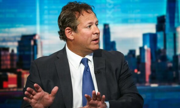 Trump to interview BlackRock's Rick Rieder for Fed chair position