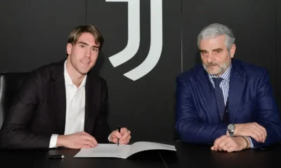 Official: Dusan Vlahovic signs his contract after joining Juventus in a record-breaking Serie A deal (picture via www.juventus.com)