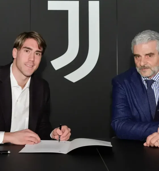 Official: Dusan Vlahovic signs his contract after joining Juventus in a record-breaking Serie A deal (picture via www.juventus.com)