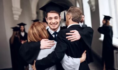 Graduates face fewer jobs and lower pay