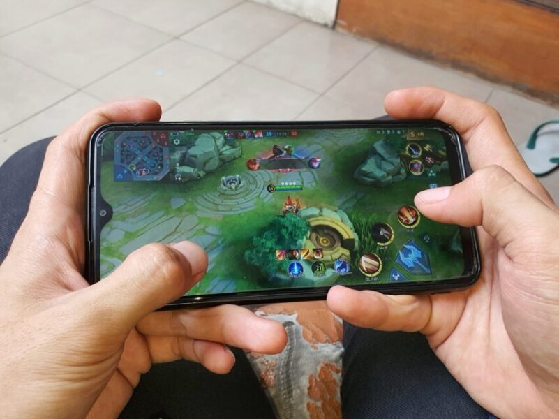 Online communities and digital services now play a key role in the global gaming industry.