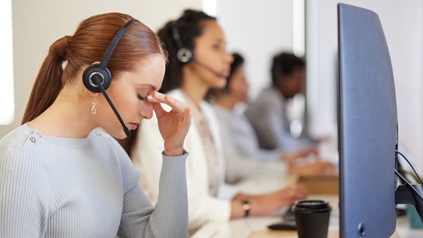 Quarter of UK workers unhappy at work as resignation plans rise in January