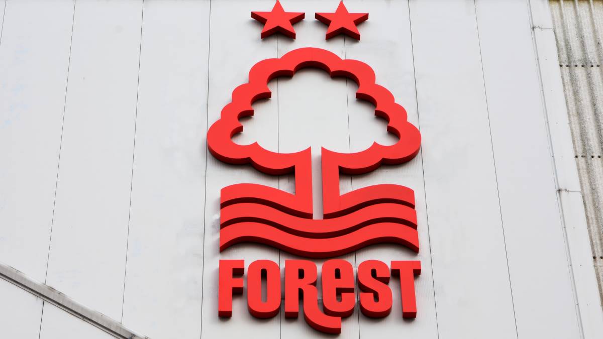 Nottingham Forest sign 6ft 7in Napoli strike Lucca