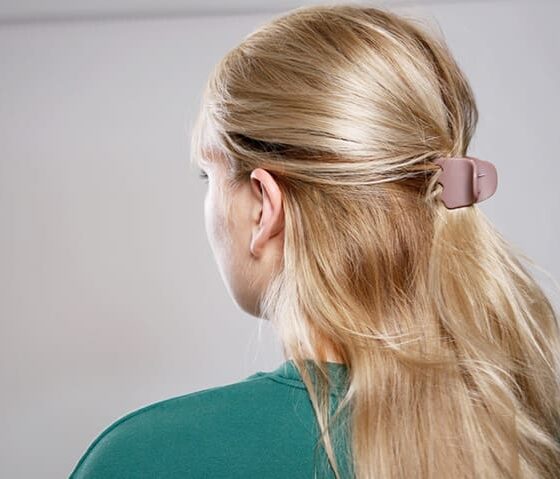 How to Keep Clip-In Hair Extensions from Slipping: Proven Solutions