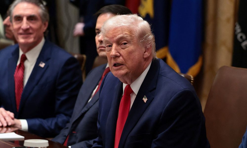 Donald Trump hosts a cabinet meeting. Pic: Reuters