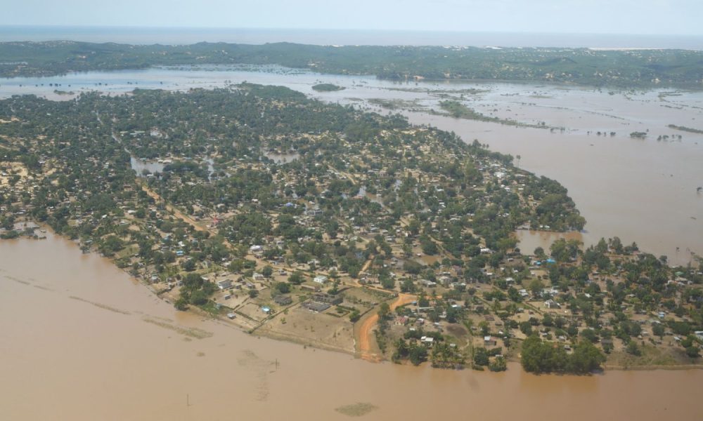 Mozambique: Aid workers scramble to reach starving communities after devastating floods but it's a mammoth task | World News