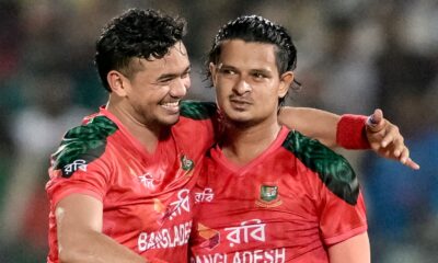 Bangladesh's Nasum Ahmed (right) and Taskin Ahmed (left) during a T20