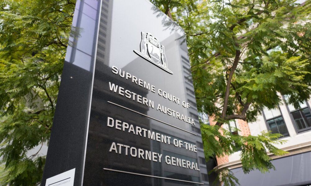 Caratti, Bazzo lose interest rate claim in complex row with Reliance Capital