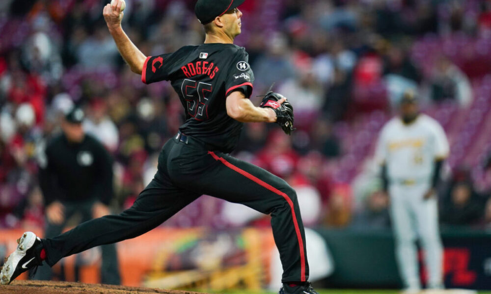 Twins To Sign Taylor Rogers