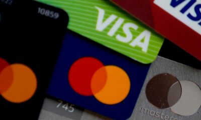 Trump pushes a 1-year, 10% cap on credit card interest rates. Banks balk