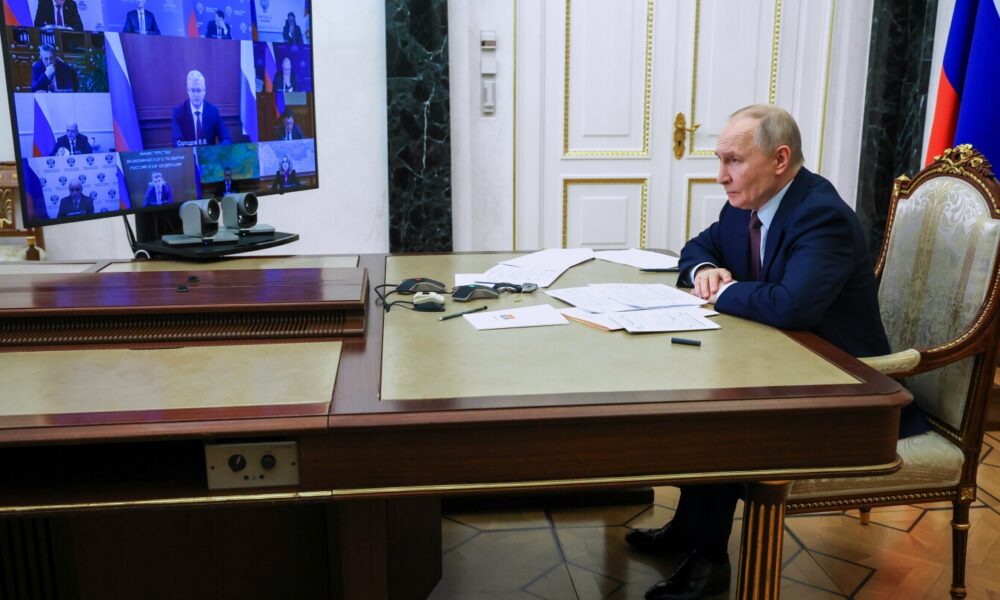 Russia watches US-European tensions over Greenland with some glee, gloating and wariness