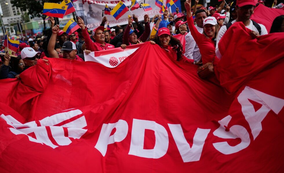 Venezuela’s legislature moves to privatize oil sector