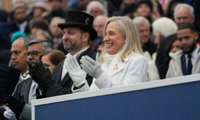 Abigail Spanberger becomes Virginia's 1st female governor